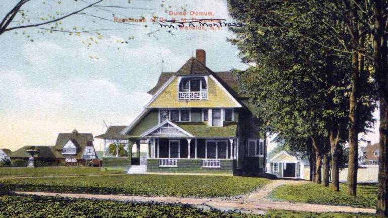 Celebrating the Wisner Tercentennial From the Archives of the Warwick Historical Society Dulce Domum