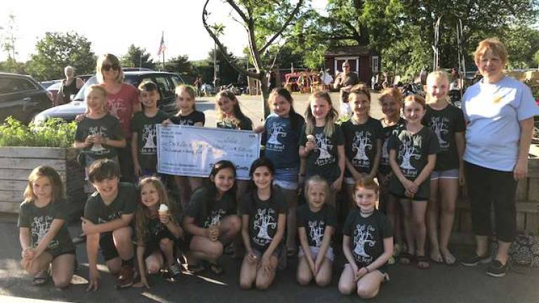 Art-n-Soul Junior entrepreneurs raise $625 for Backpack Snack Attack Provided photo Art-n-Soul Jr. Entrepreneur students from Park Avenue and Sanfordville Elementary Schools recently raised $625 for Backpack Snack Attack at the Warwick Farmers Market by selling their own art/crafts.