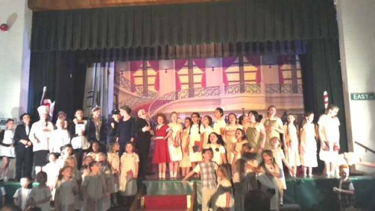 St. Stephen's Musical Theater Group presents 'Annie Jr.' St. Stephen's Musical Theater Group presents 'Annie Jr.'