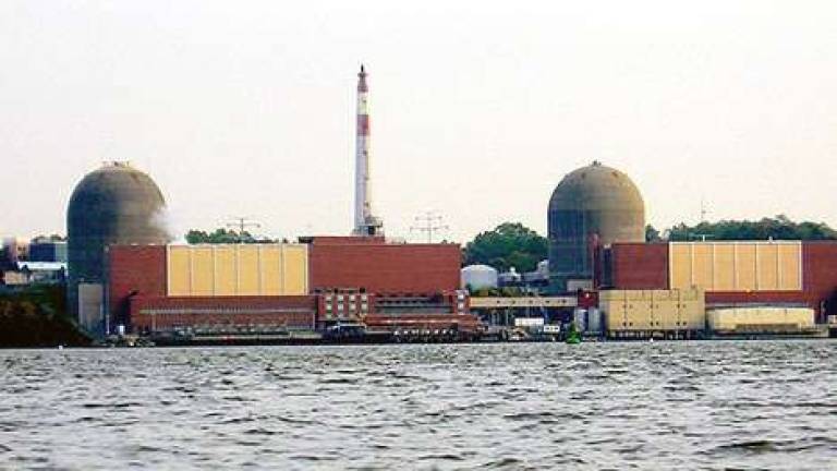 Sustainable Warwick to host forum on Indian Point The Indian Point Nuclear Power Plants are about 22 miles "as the crow flies" from Warwick.