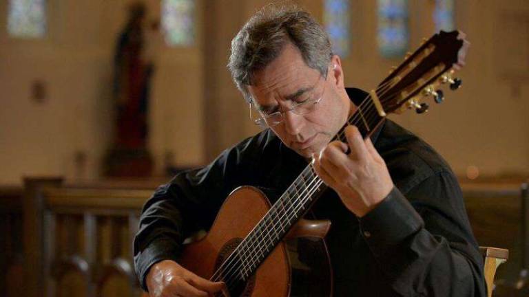 Pacem in Terris to host classical guitarist Charles Mokotoff on Aug. 26 Provided photo On Sunday, Aug. 26, Pacem in Terris will welcome the return of classical guitarist Charles Mokotoff with a program featuring music from the Baroque and Latin America.