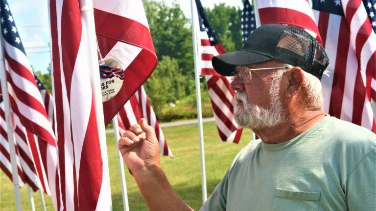 Warwick Valley Rotary Club presents Flags for Heroes display Warwick Valley Rotary Club presents Flags for Heroes display