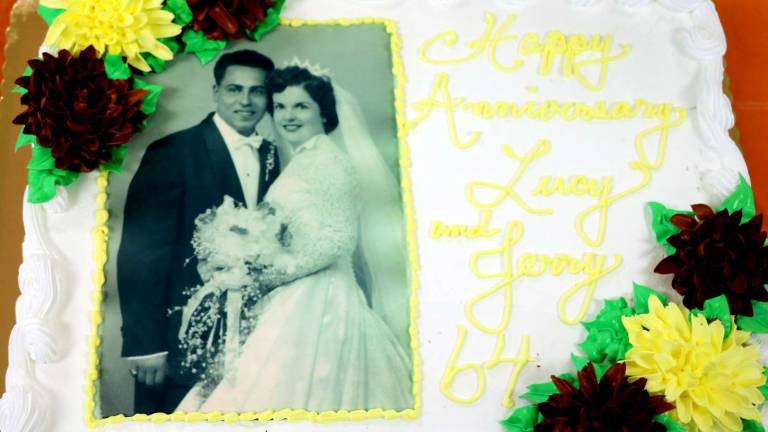 Jerry and Lucy Fischetti celebrate 64th anniversary at Warwick Seniors Club Jerry and Lucy Fischetti celebrate 64th anniversary at Warwick Seniors Club