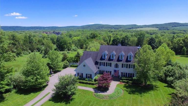 The house that everyone loves The house that everyone loves