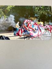 Veterans retire 2,000 flags