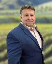 Aaron F. Ubides