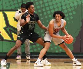 SUNY Orange’s Romeo Aquino vs Scottsdale in an 2023 NJCAA championship game.