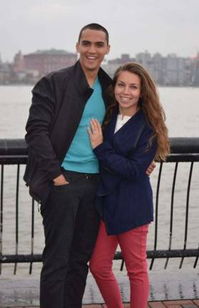Melissa Toscano and Richard Cruz to marry in August 2018