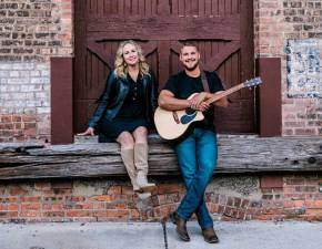 Matt &amp; Mere will perform as a duo at Applewood Winery on Aug. 30.