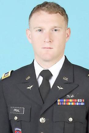 Official photo of U.S. Army Captain Dan Prial.