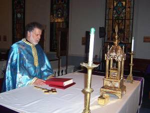 Fr. George Kevorkian, pastor of St. Ignatius Antiochian Orthodox Church, celebrates Pascha.