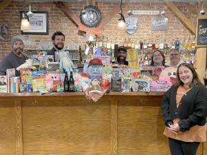 Left to right: Jerry Schlichting, Frazzleberries Country Stores