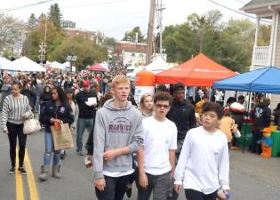 A scene from Applefest, one of Hudson Valley’s largest gathering and fund raiser. File photo by Roger Gavan.