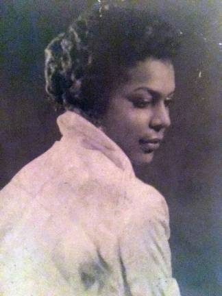 Carmelia R. Bazin