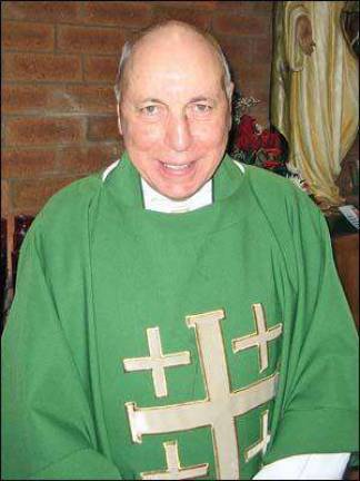 Father McCarthy celebrates his 30th year as a visiting priest to St. Stephen's