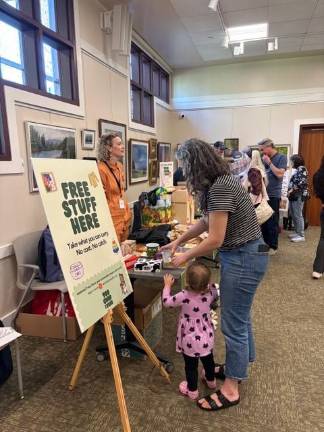 Families enjoy Earth Day event at the Albert Wisner Public Library