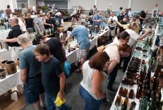 The Hudson Valley Bottle Club’s 32nd annual show this past Sunday at the Elks Lodge 275 in Poughkeepsie exceeded previous record attendance of both vendors and public attendees.