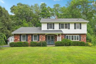 Charming Colonial in the Heart of Town