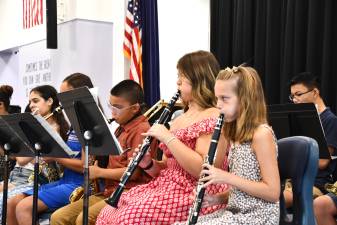 FUFSD band students.