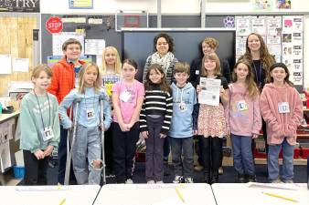 Warwick Advertiser Managing Editor Lisa Reider stands with Park Avenue Elementary School’s new journalism club. L-R Front: Ella L., Charley, Mila H., Addy, Ryan O., June W., Grace, and Cora. L-R Back: Patrick M., Haily T., Krystie Gilmore, Lisa Reider, and Ashley McPherson.