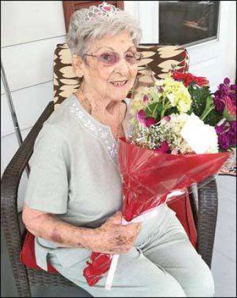 Woodbury resident Jeanne Blanche celebrates her 95th birthday with friends and family
