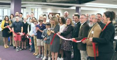 On Friday, Oct. 25, state and local officials along with members of the Warwick Valley Chamber of Commerce joined Warwick Valley Superintendent Dr. David Leach, Middle School Principal Georgianna Diopoulos (center) and Middle School student representatives and school officials for a ribbon-cutting ceremony. The ceremony celebrated the official opening of the Warwick Valley Middle School’s new media center, STEM classroom, industrial kitchen and music suites.