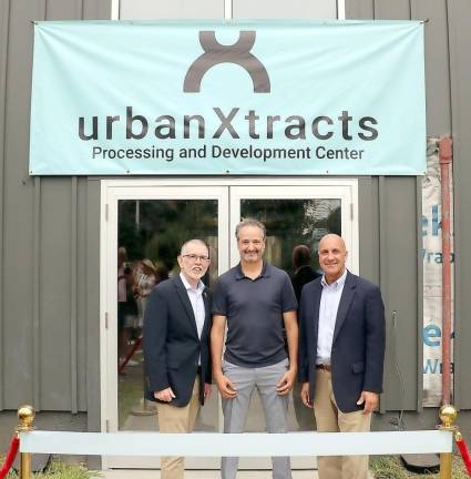 UrbanXtracts CEO, Eran Sherin (center) poses with Town of Warwick Supervisor Michael Sweeton (left) and Attorney Robert Krahulik, president of the Warwick Valley Local Development Corporation.