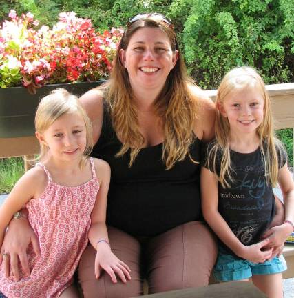Christine Lupinski and her twins, Mackenzie and Paige (Photo: Florida Public Library)