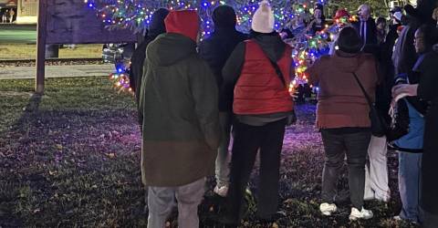 Local festival ushers in holiday season