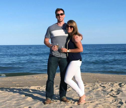 Anne Weslowski and James Hurley to wed in September 2016