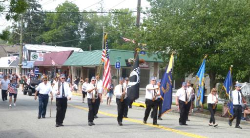 greenwood indiana fourth of july