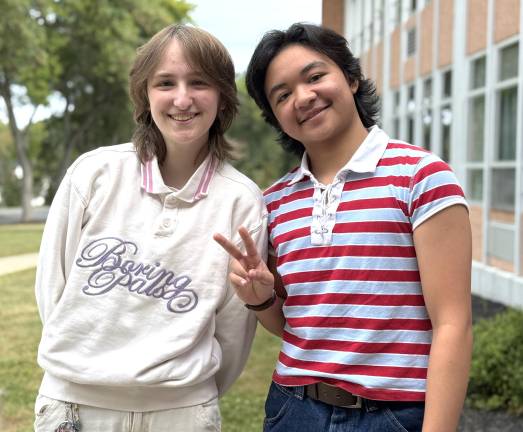 Wawick Valley High School students Riley Portka and Arthur Liao