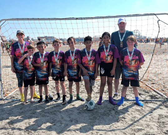 The Warwick Thunder Boys U11 travel soccer team June 2025.