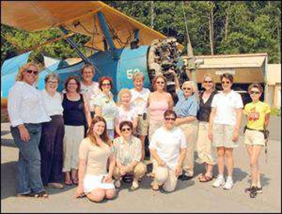 Ninety Nines visit Warwick Municipal Airport