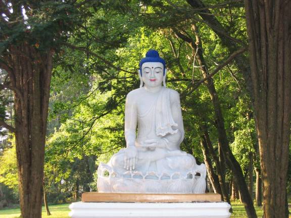 Buddhist temples hold open houses for Earth Day