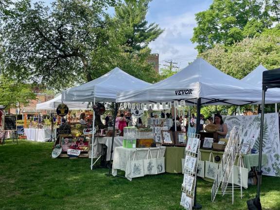 Spring Love Local Maker Market comes to Stanley-Deming Park