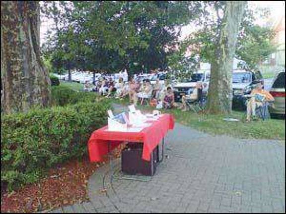 Library celebrates 100 years with music and ice cream