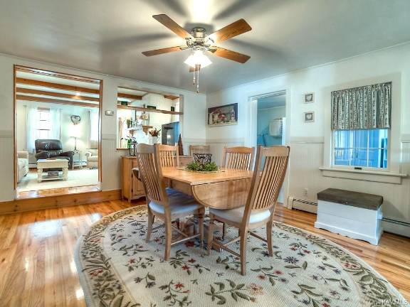 Charming, sturdy saltbox home