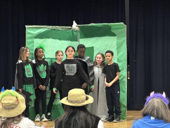 The Golden Hill, the Division I team competed in Problem 3, “The Epic Quest,” and earned a seventh-place finish.