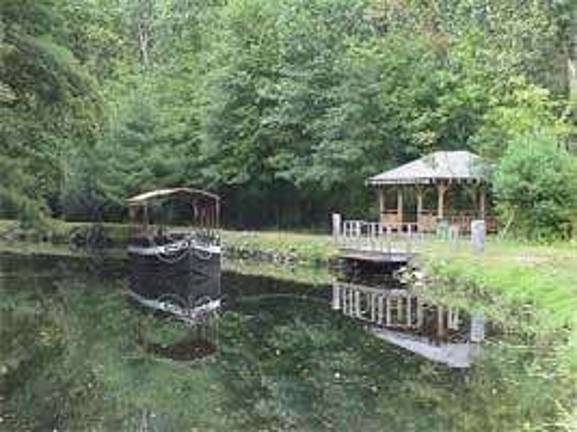 Hike to revisit canal days