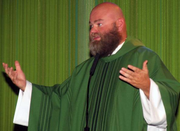 During a brief ceremony after Mass followed by a standing ovation, Father Micciulla expressed his deep appreciation and love for the members of the parish and the community.He has been reassigned to a parish on Staten Island.