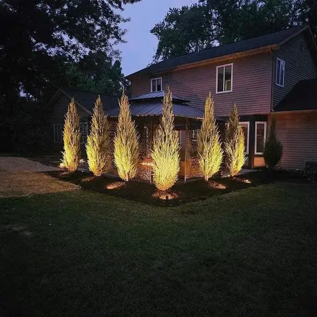 $!4 Reasons Warwick Homeowners Are Upgrading Their Outdoor Lighting