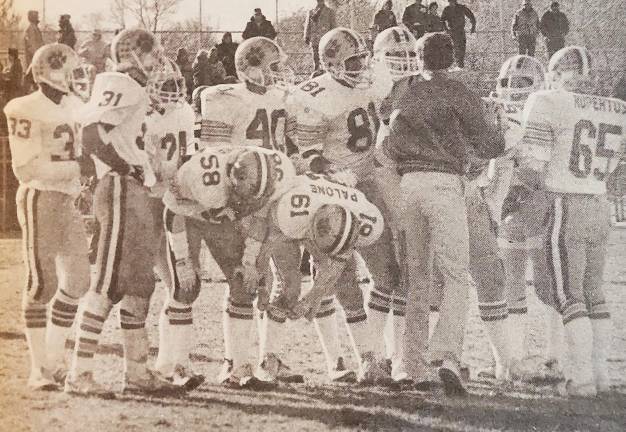 Warwick’s 1984 championship football season documented by American filmmaker Matthew Miele. Members of the defense pictured include Bruce Miller (81), John Hegarty (31), Bryan Thibert (58), Jeff Cox (40) , Doug Rupertus (65), Mike Palone (61) and Patrick Rice (24).