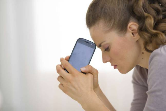 Using your cell phone before, during and after a disaster