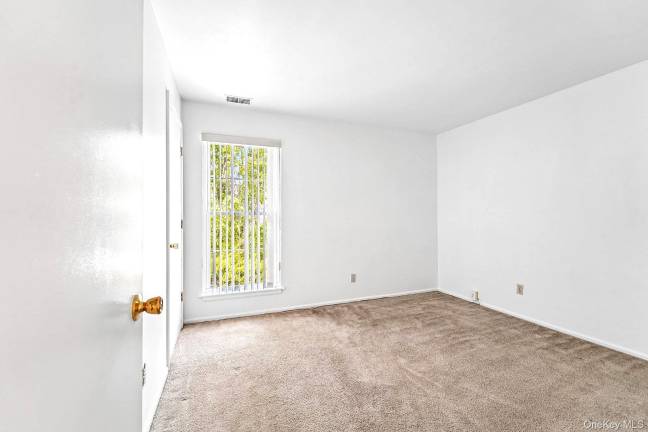 Bright, sunny corner unit