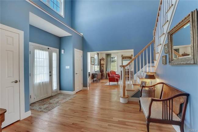 Welcome home to Pelton Crossing