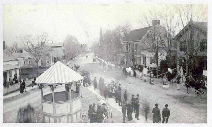 An example of early bandstands like the one that stood at the Intersection of Main Street and Oakland Avenue during a parade in 1888.