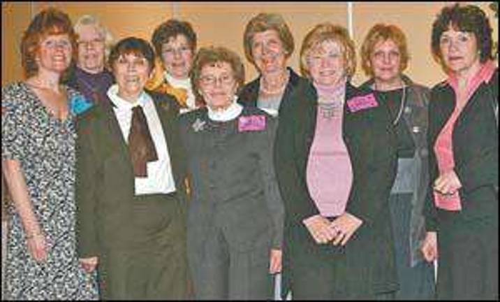 Warwick Valley Gardeners sweep state awards