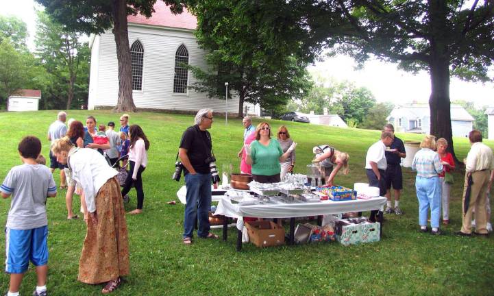 On Saturday, July 26, the Historical Society of the Town of Warwick hosted the 97th annual George Washington Day Picnic, commemorating our first PresidentþÄôs visit to Warwick.