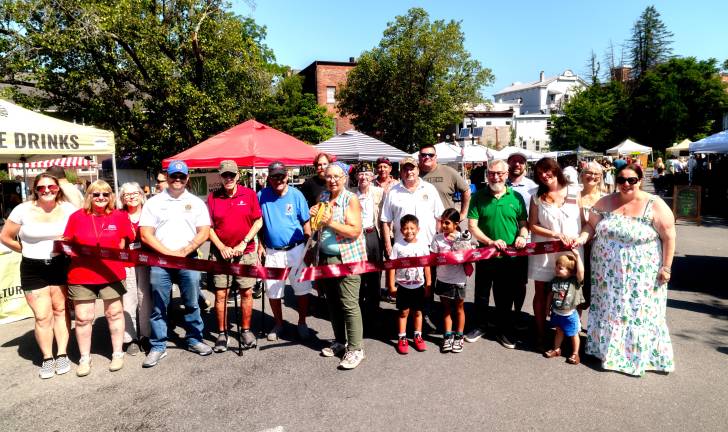 Community gathers to celebrate 32 years of the Warwick Valley Farmers’ Market.